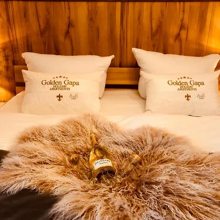 Golden Gapa 