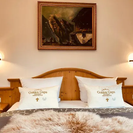 Golden Gapa 